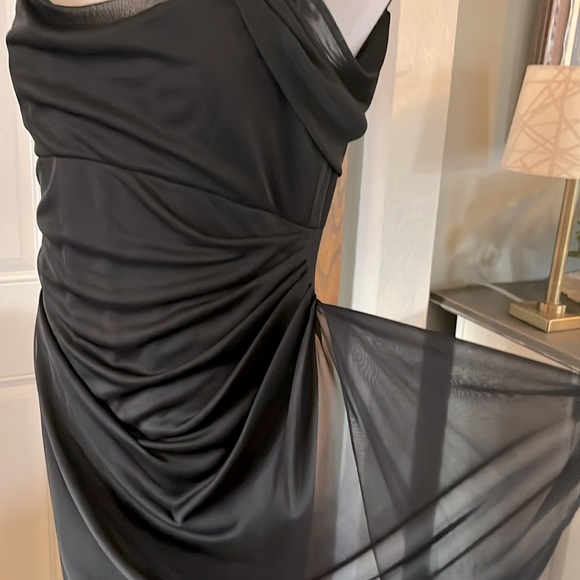 Alex Evening Black Cold Shoulder Dress - Picture 7 of 10